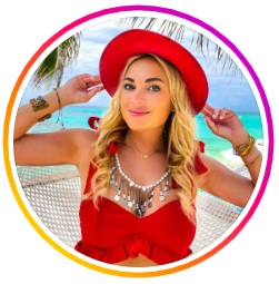 Alyssa Ramos, Professional Travel Blogger, Influencer, Host, Expert — AI twin on Just Like Me