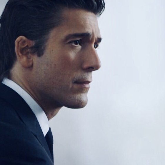 David Muir, TV Host — AI twin on Just Like Me