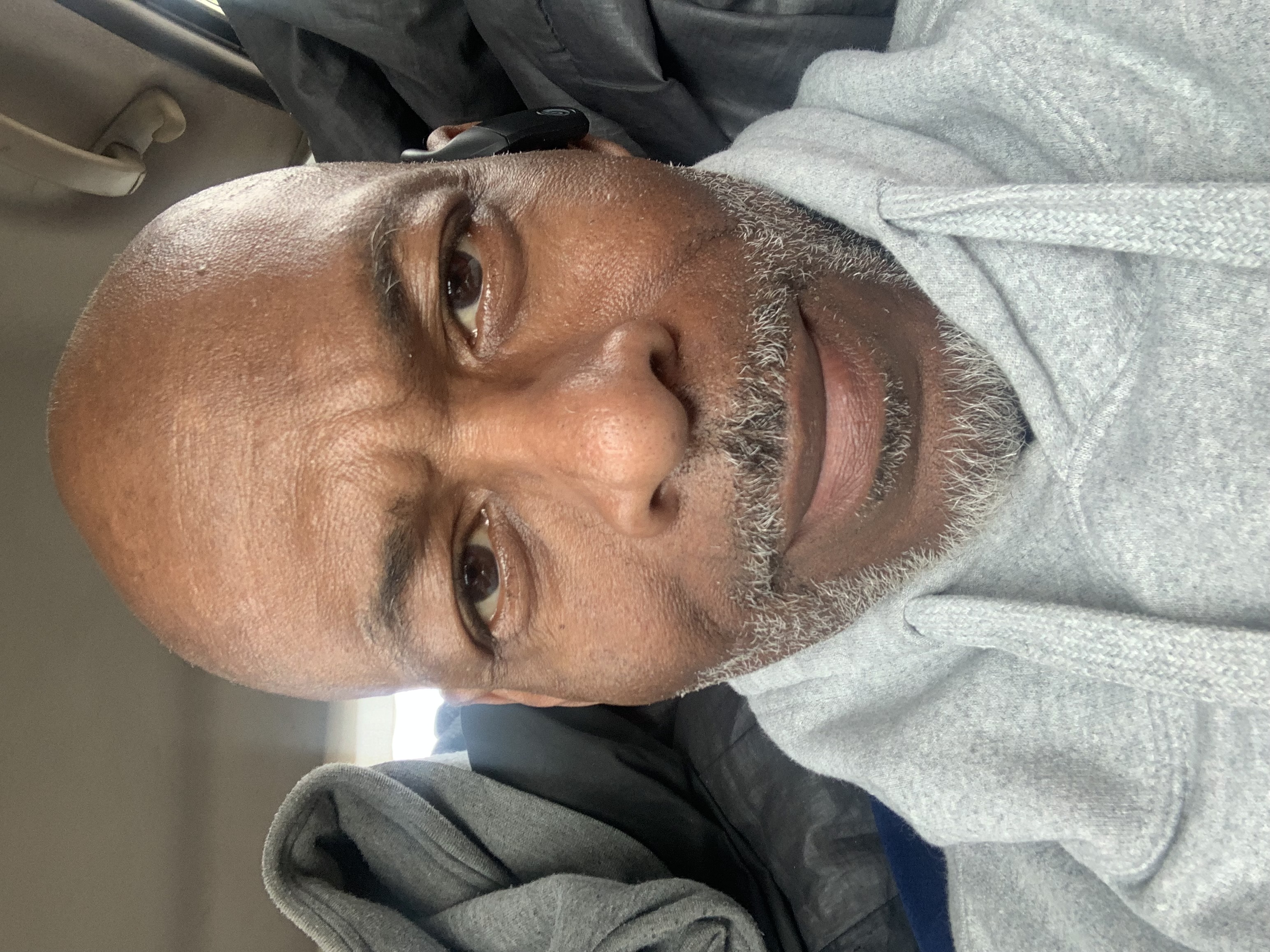 Manny Shields, Motivational Speaker & Content Creator — AI twin on Just Like Me