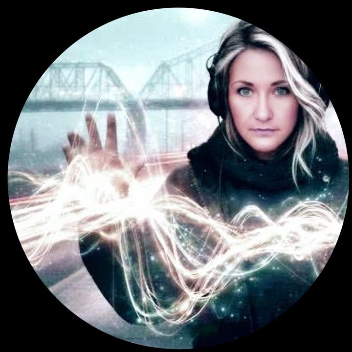 Trisha Powell, Visual Artist & Digital Creator — AI twin on Just Like Me