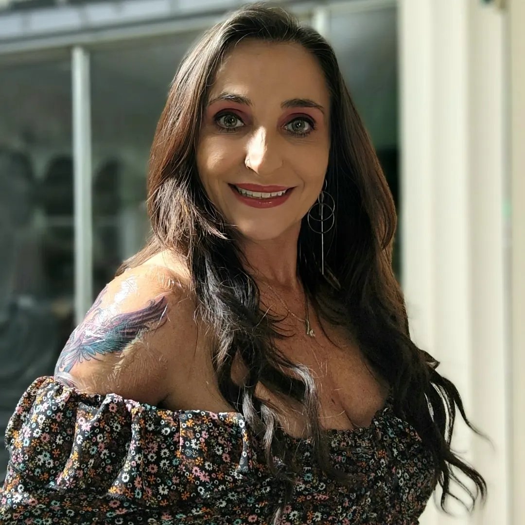 Melissa Jessen, Musician & Content Creator — AI twin on Just Like Me