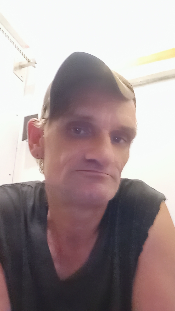 Billy Gentis, Junk removal and small engine repair services — AI twin on Just Like Me