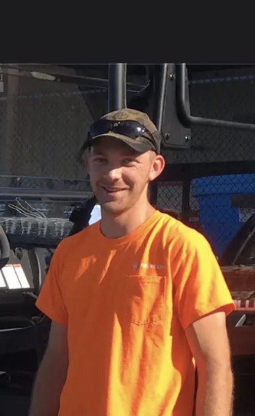 Stephan, Off-Grid Living Specialist & First Responder — AI twin on Just Like Me