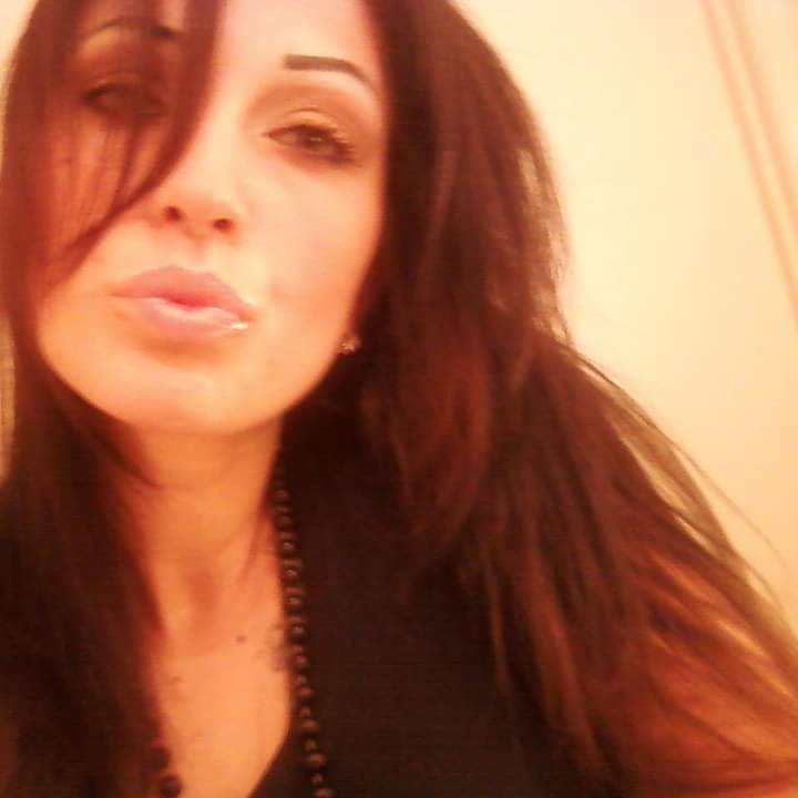 Alexis Garcia, Creative Hobbyist — AI twin on Just Like Me