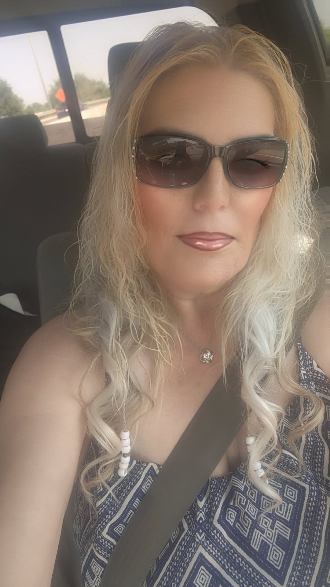 Lori Ponziani, Lifestyle Vlogger & Home Cook — AI twin on Just Like Me